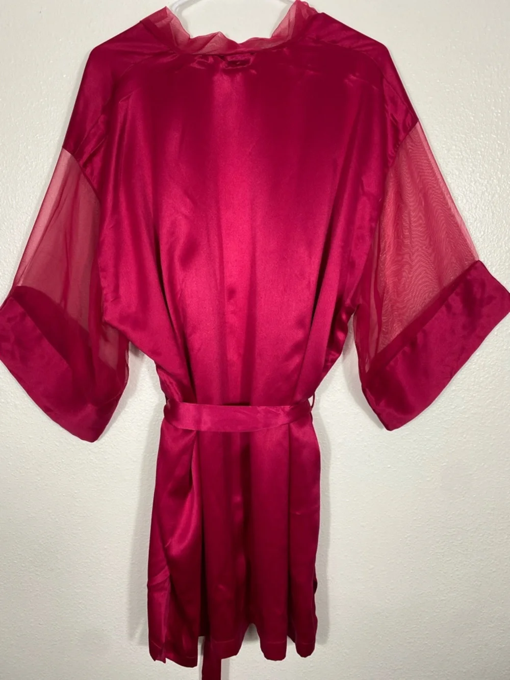 Victoria's Secret Fuchsia Satin Kimono Robe with Sheer Sleeves Size One Size